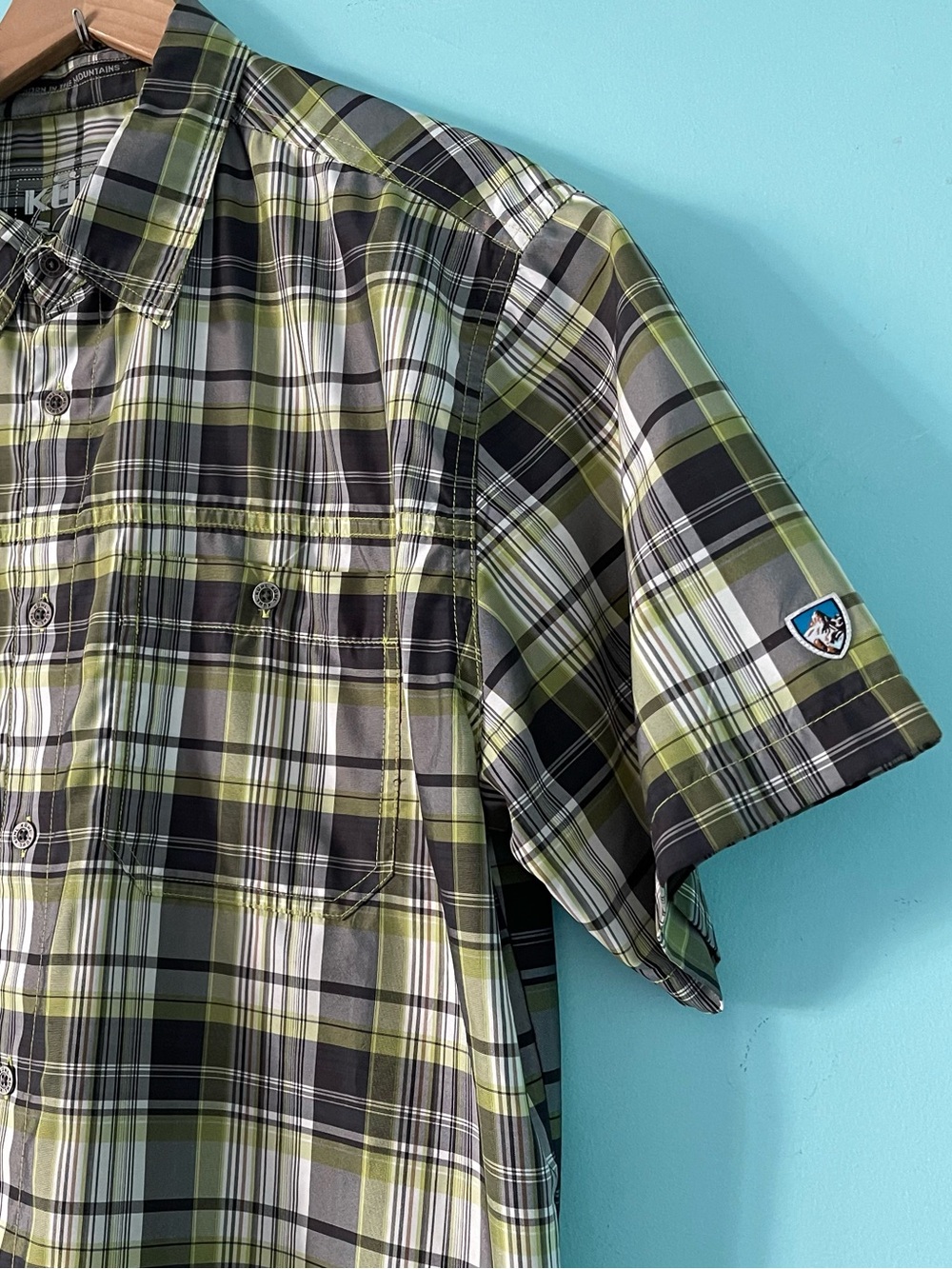 Kuhl Instagatr Short Sleeve Green IONIK Plaid Outdoor Hiking Technical Shirt L